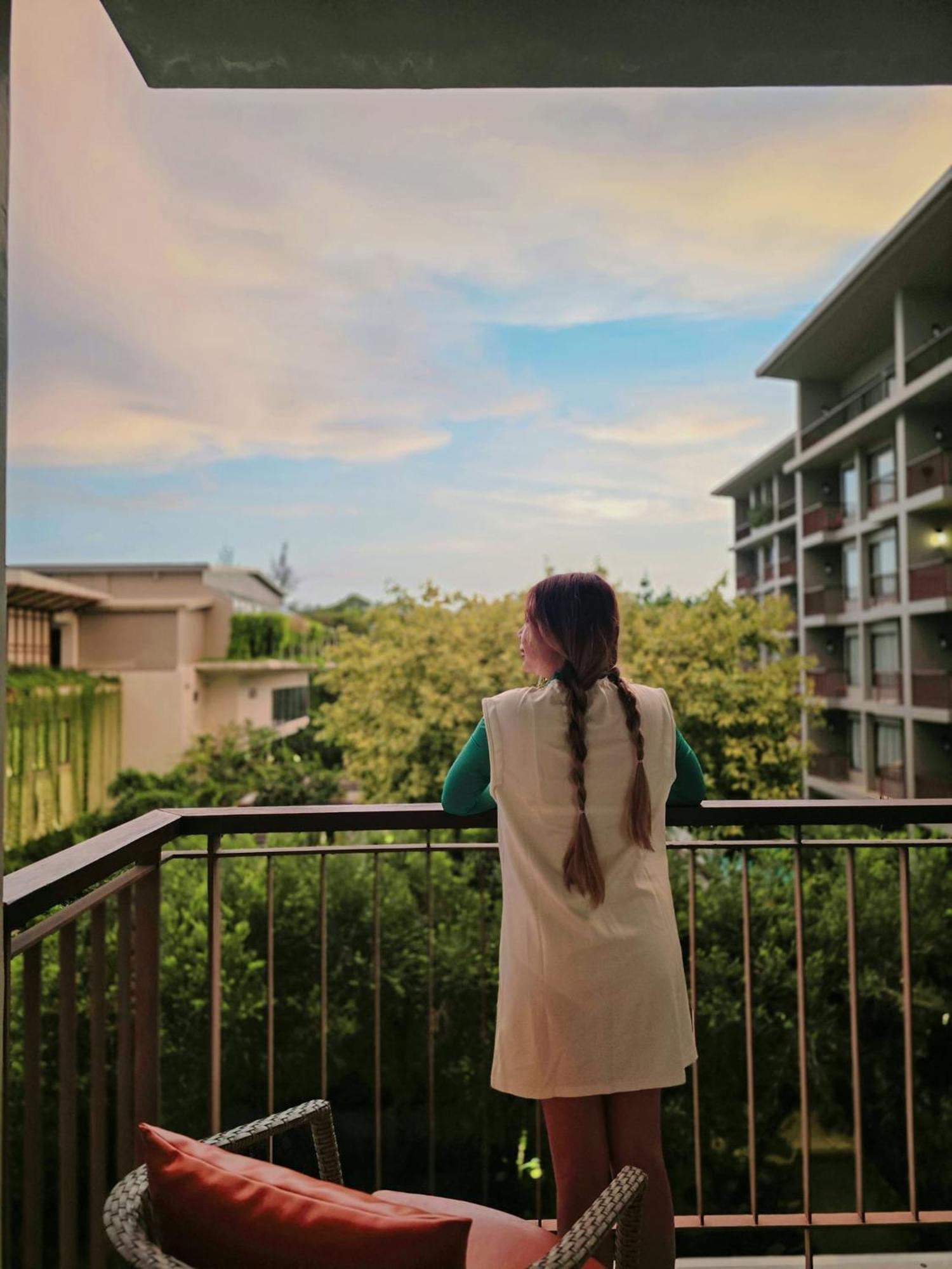 Proud Phuket, Naiyang 4*