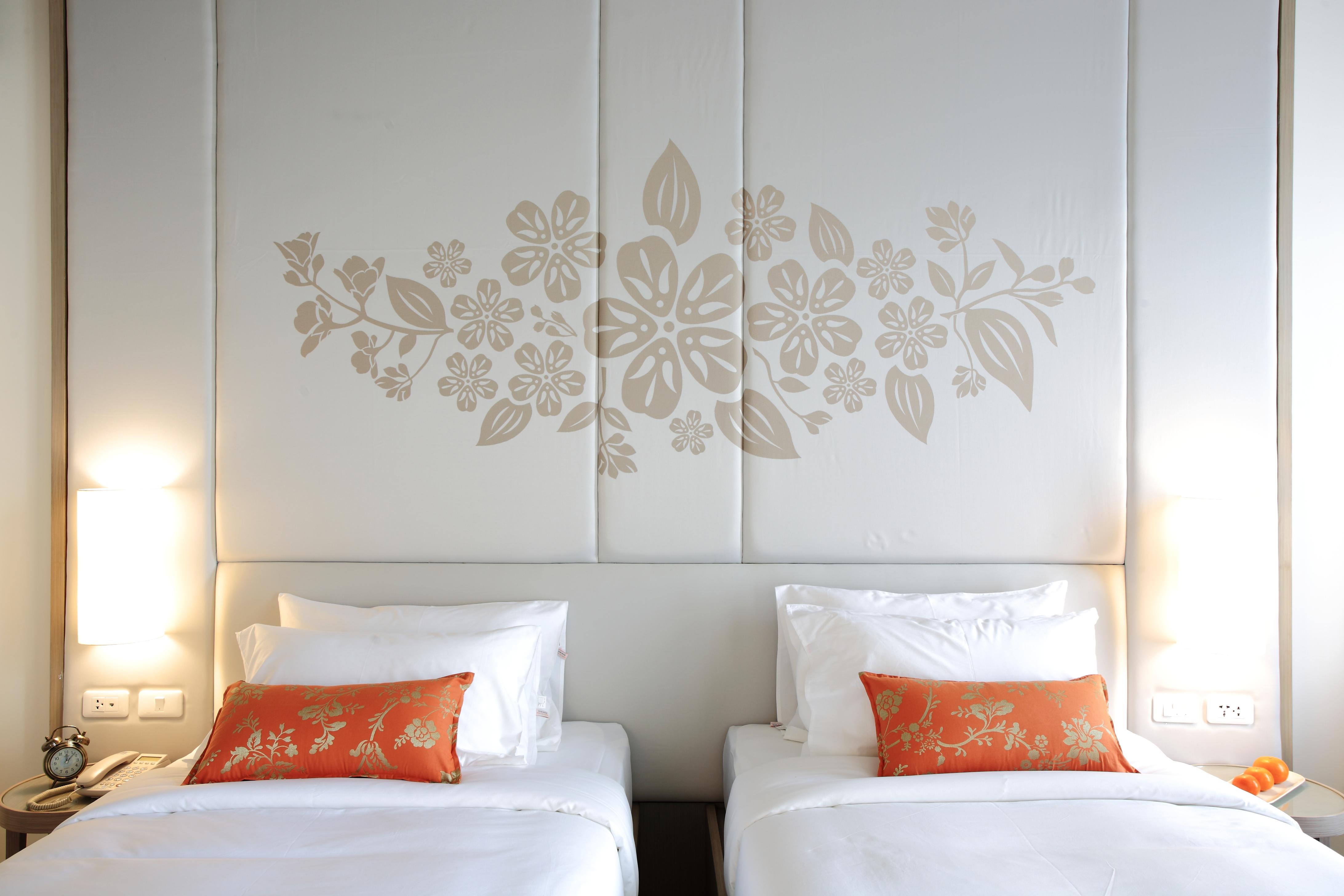 酒店 Proud Phuket, Naiyang 4*